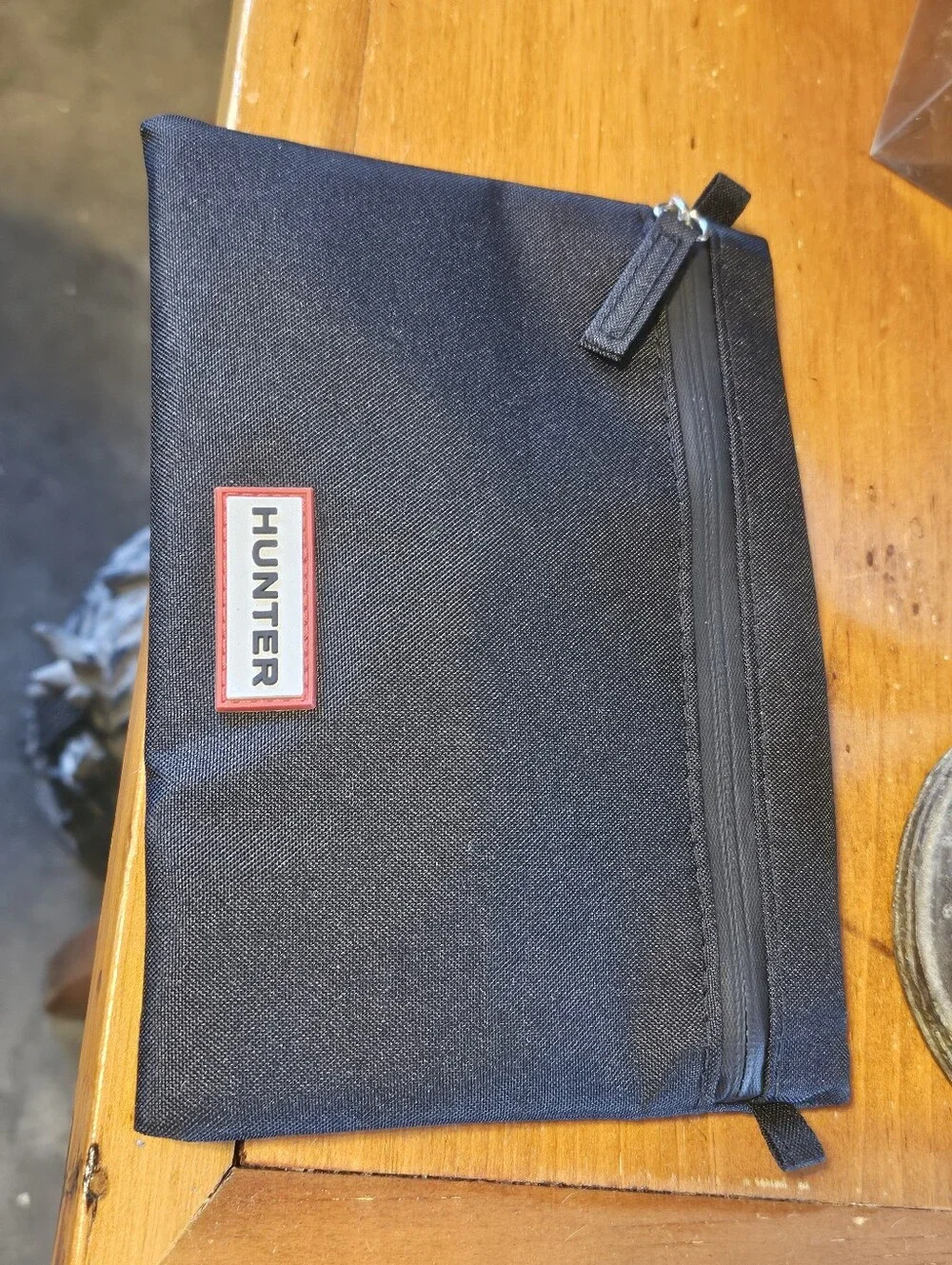 New No Tag Hunter Black Nylon Canvas Cosmetic Pouch Red Logo & Removable Strap
